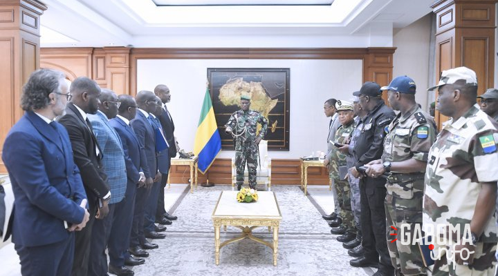 Oligui Nguema rencontre les responsables des régies financières et autres administrations de l’Etat