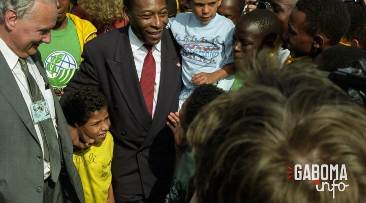 L’UNESCO «&nbsp;profondément attristée&nbsp;» par la mort de la légende du football, Pelé