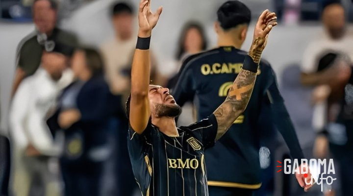 MLS&nbsp;: Denis Bouanga voit triple et guide Los Angeles FC vers la victoire