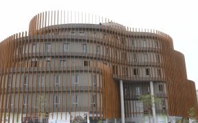 Ali Bongo inaugure le nouveau siège du Fonds gabonais d’investissements stratégiques