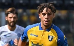 Italie - Serie B&nbsp;: Frosinone de Jérémy et Anthony Oyono accroché par Südtirol