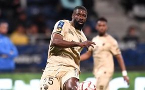 Officiel&nbsp;: Bruno Ecuele Manga prolonge au Paris 13 Atletico jusqu’en 2026