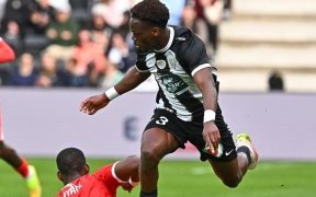 Ligue 1&nbsp;: Jacques Ekomié décisif dans le nul arraché par Angers à Metz
