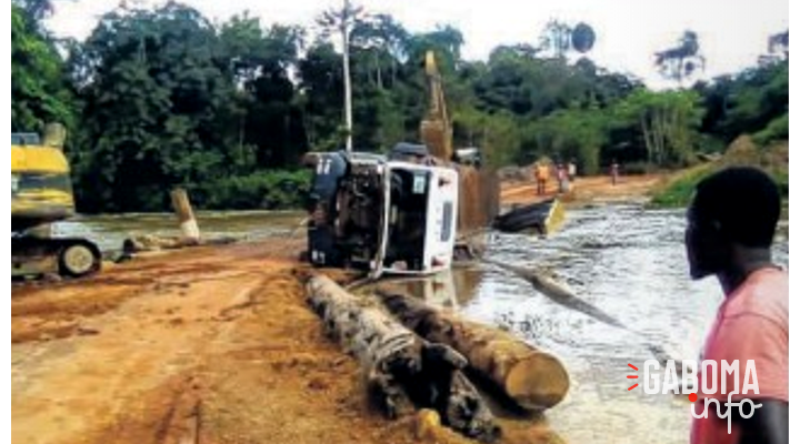 Mandji&nbsp;: Un camion d’Olam se renverse dans la rivière Doubanzi