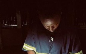 Tanzanie&nbsp;: Un jeune leader apporte de l’énergie propre à des villages