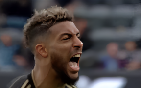 Denis Bouanga inscrit un doublé et arrache un nul dans les dernières secondes face à Saint-Louis City