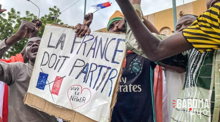 La France devrait reconsidérer ses relations avec l’Afrique, exhorte Hubert Védrine