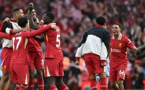 Premier league&nbsp;: Liverpool écrase Tottenham et s’adjuge son 20e titre de champion