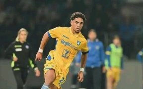 Serie B&nbsp;: Anthony Oyono XXL face à la Juve Stabia, la Panthère rugit avant la CAN